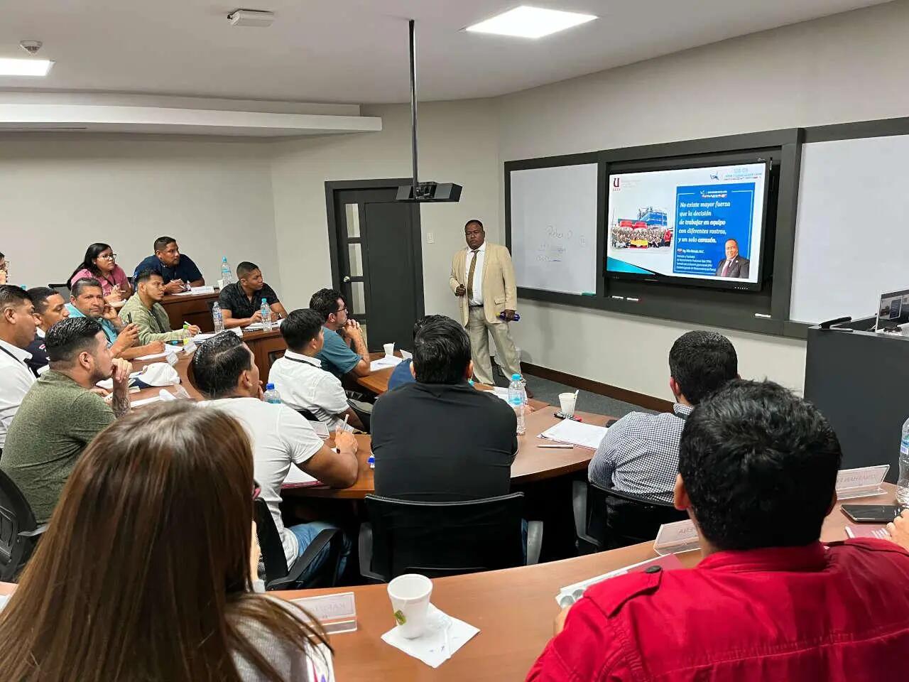 Inicia el Curso con Certificación Internacional en TPM en Ecuador