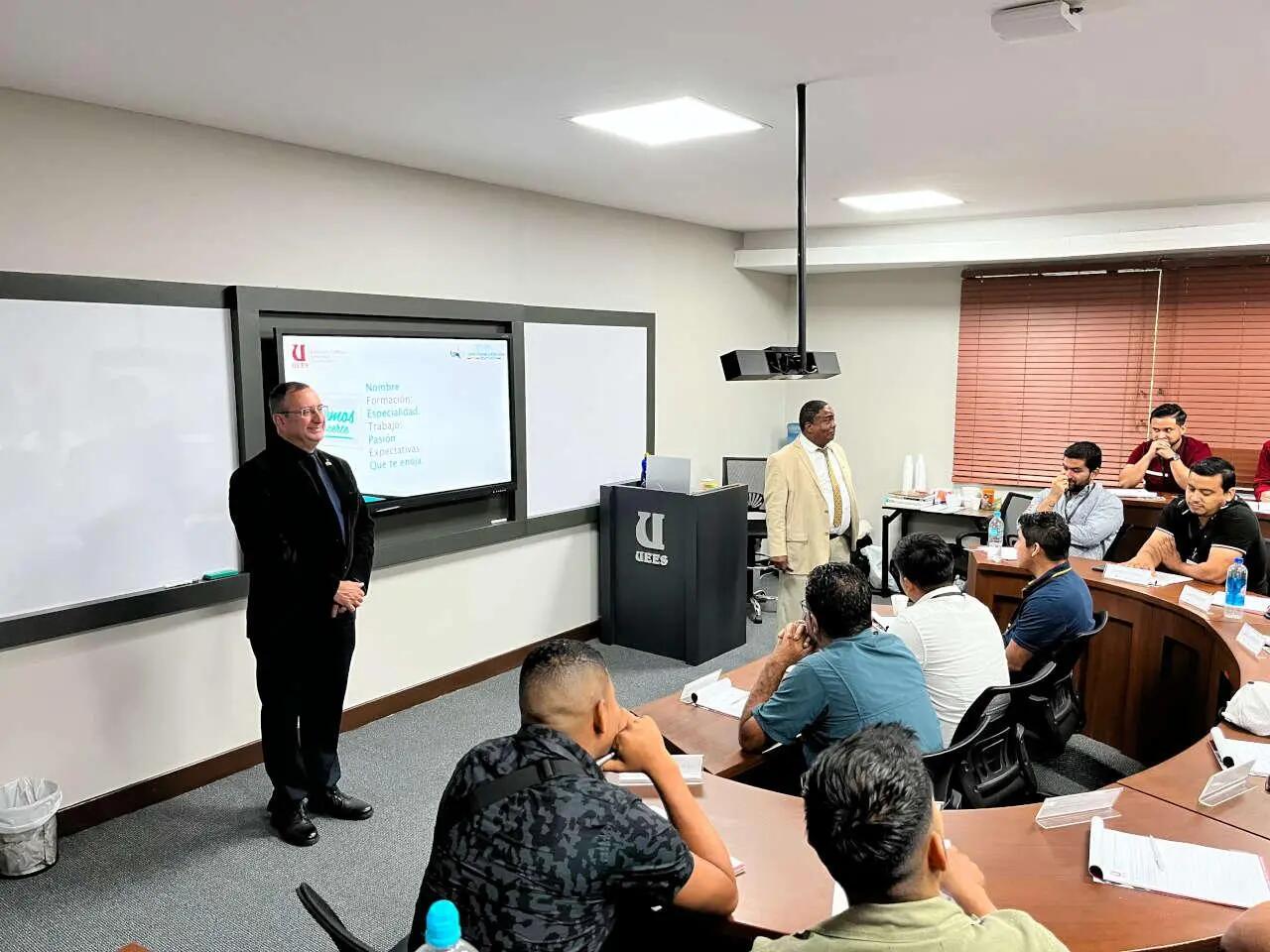 Inicia el Curso con Certificación Internacional en TPM en Ecuador